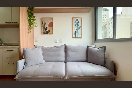 Sala de kitnet/studio para alugar com 1 quarto, 27m² em Pinheiros, São Paulo