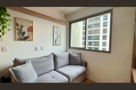 Sala de kitnet/studio para alugar com 1 quarto, 27m² em Pinheiros, São Paulo