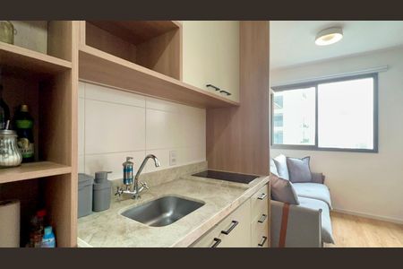 Studio para alugar com 27m², 1 quarto e sem vaga Studio para alugar com 27m², 1 quarto e sem vagaCozinha