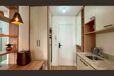 Studio para alugar com 27m², 1 quarto e sem vaga Studio para alugar com 27m², 1 quarto e sem vagaCozinha