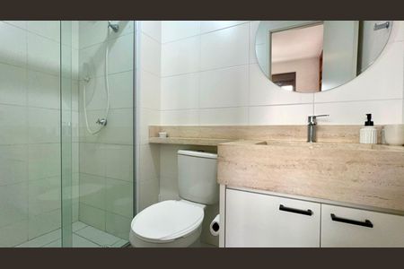Studio para alugar com 27m², 1 quarto e sem vaga Studio para alugar com 27m², 1 quarto e sem vagaBanheiro da Suíte
