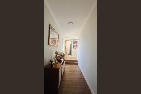 Casa à venda com 4 quartos, 253m² em Jardim Baroneza, Campinas