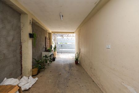 Casa à venda com 141m², 2 quartos e 4 vagas Casa à venda com 141m², 2 quartos e 4 vagasÁrea externa