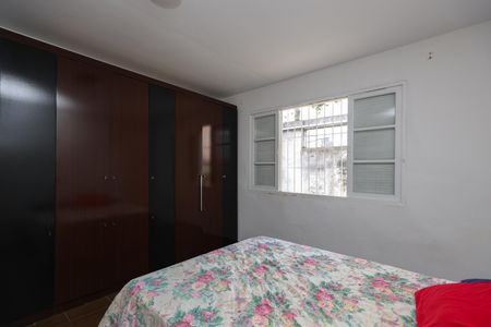 Casa à venda com 141m², 2 quartos e 4 vagas Casa à venda com 141m², 2 quartos e 4 vagasQuarto 1