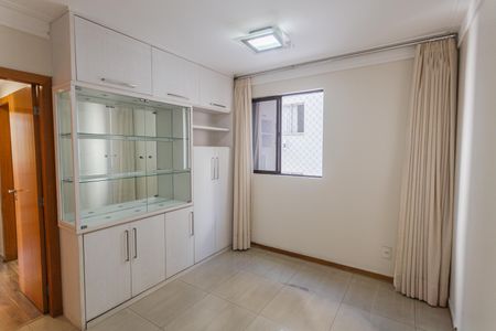 Apartamento à venda com 94m², 3 quartos e 4 vagasCopa