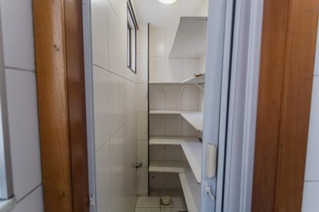 Apartamento à venda com 94m², 3 quartos e 4 vagasDespensa