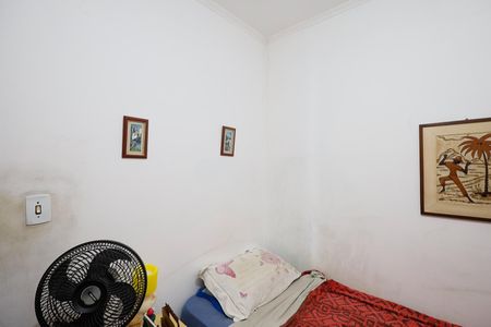 Casa à venda com 176m², 4 quartos e 6 vagas Casa à venda com 176m², 4 quartos e 6 vagasQuarto 3