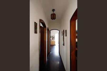 Corredor de casa à venda com 4 quartos, 176m² em Vila Medeiros, São Paulo