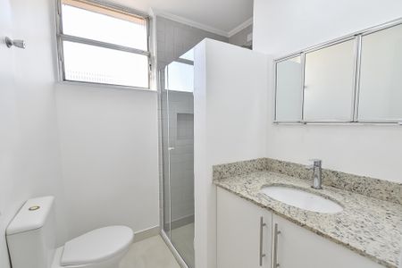 Apartamento para alugar com 116m², 3 quartos e 1 vagaBanheiro da suíte
