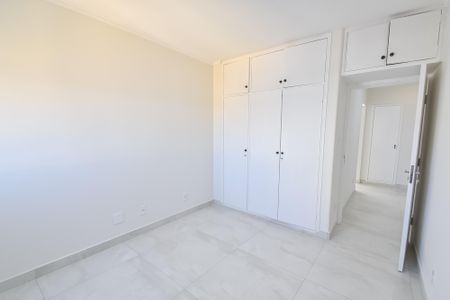 Apartamento para alugar com 116m², 3 quartos e 1 vagaQuarto 1