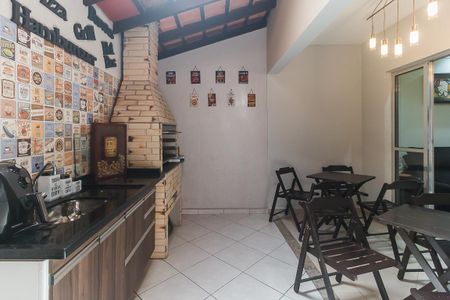 Casa de condomínio para alugar com 110m², 3 quartos e 3 vagasEspaço Gourmet