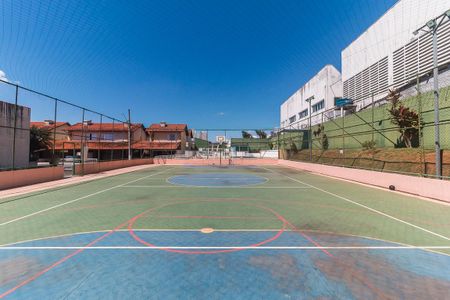 Casa de condomínio para alugar com 110m², 3 quartos e 3 vagasQuadra Esportiva