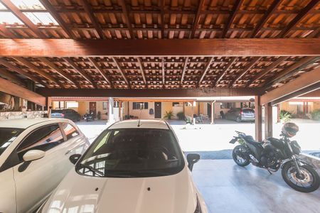 Casa de condomínio para alugar com 110m², 3 quartos e 3 vagasGaragem