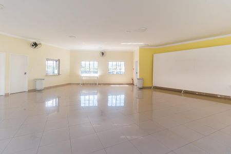 Casa de condomínio para alugar com 110m², 3 quartos e 3 vagasÁrea comum - Salão de festas