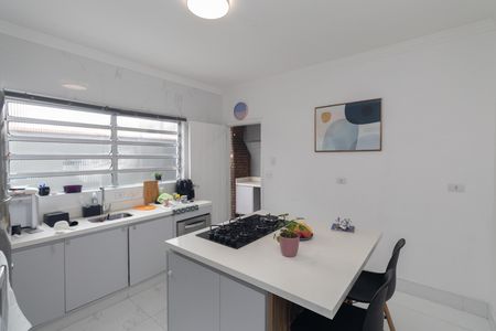 Casa para alugar com 120m², 3 quartos e 3 vagas Casa para alugar com 120m², 3 quartos e 3 vagasCozinha