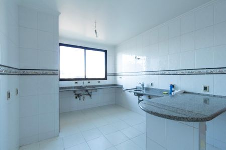 Apartamento para alugar com 500m², 4 quartos e 3 vagasCozinha