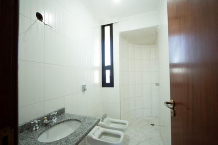 Apartamento para alugar com 500m², 4 quartos e 3 vagasBanheiro Suíte 2