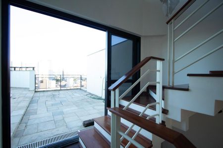 Apartamento para alugar com 500m², 4 quartos e 3 vagasEscada