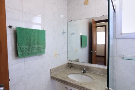 Apartamento para alugar com 80m², 3 quartos e 2 vagasBanheiro