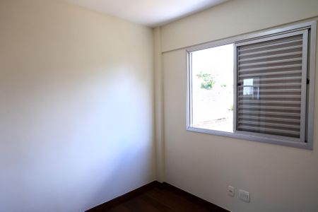 Apartamento para alugar com 80m², 3 quartos e 2 vagasQuarto