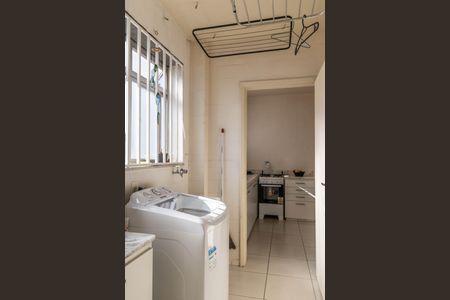 Apartamento à venda com 70m², 2 quartos e 1 vagaÁrea de Serviço