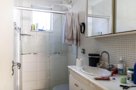 Apartamento à venda com 70m², 2 quartos e 1 vagaBanheiro 