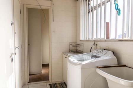 Apartamento à venda com 70m², 2 quartos e 1 vagaÁrea de Serviço