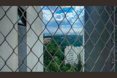 Apartamento à venda com 75m², 3 quartos e 1 vagaÁrea de Serviço