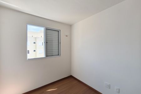 Apartamento à venda com 43m², 2 quartos e 1 vagaQuarto 2
