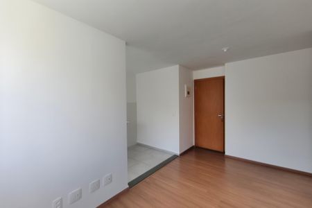 Sala de apartamento para alugar com 2 quartos, 43m² em Vila Satúrnia, Campinas