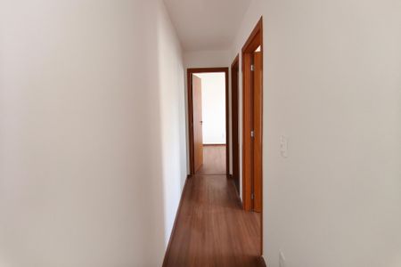 Apartamento à venda com 43m², 2 quartos e 1 vagaCorredor - Quartos