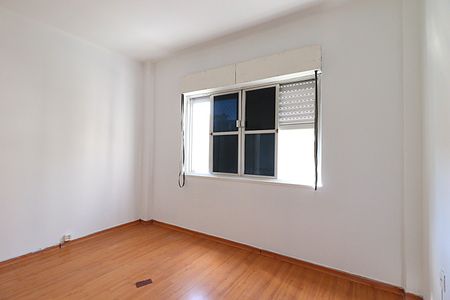 Quarto de apartamento à venda com 1 quarto, 36m² em Floresta, Porto Alegre