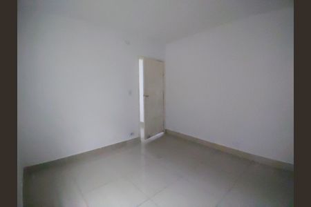 Quarto 3 de apartamento para alugar com 3 quartos, 90m² em Osvaldo Rezende, Uberlândia