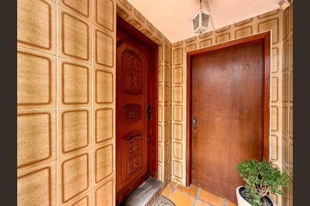 Casa à venda com 137m², 3 quartos e 2 vagasEntrada Casa