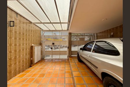 Casa à venda com 137m², 3 quartos e 2 vagasGaragem