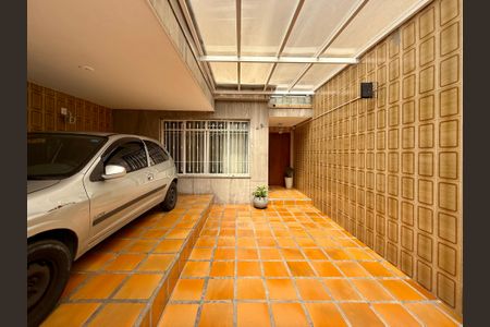 Casa à venda com 137m², 3 quartos e 2 vagasGaragem