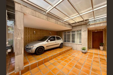 Casa à venda com 137m², 3 quartos e 2 vagasGaragem