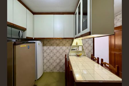 Casa à venda com 137m², 3 quartos e 2 vagasCozinha