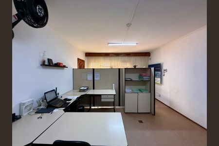 Casa à venda com 137m², 3 quartos e 2 vagasSala 