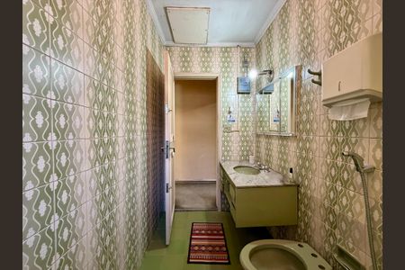 Casa à venda com 137m², 3 quartos e 2 vagasBanheiro Social 