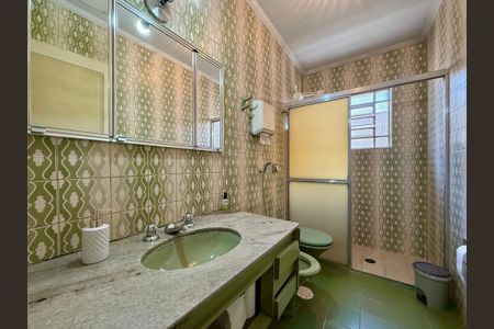 Casa à venda com 137m², 3 quartos e 2 vagasBanheiro Social 