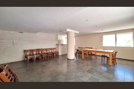 Apartamento para alugar com 50m², 2 quartos e sem vagaÁrea comum - Salão de festas