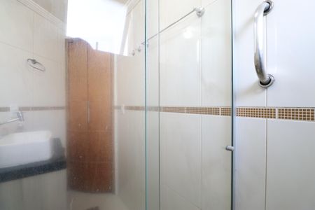 Apartamento para alugar com 50m², 2 quartos e sem vagaBanheiro