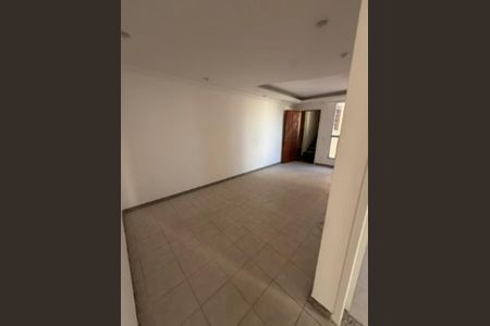 Apartamento para alugar com 4 quartos, 70m² em Buritis, Belo Horizonte