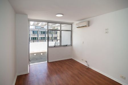 Kitnet/Studio para alugar com 0 quarto, 33m² em Consolação, São Paulo