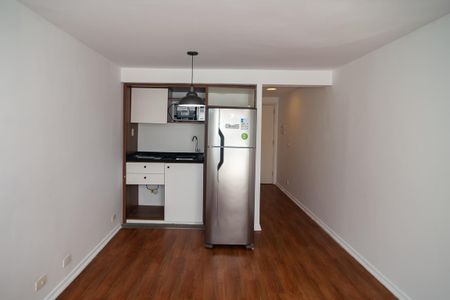 Kitnet/Studio para alugar com 0 quarto, 33m² em Consolação, São Paulo