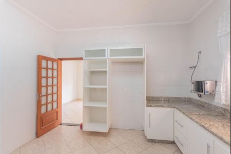 Casa de condomínio para alugar com 422m², 4 quartos e 4 vagasCozinha