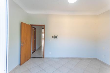 Casa de condomínio para alugar com 422m², 4 quartos e 4 vagasQuarto 1