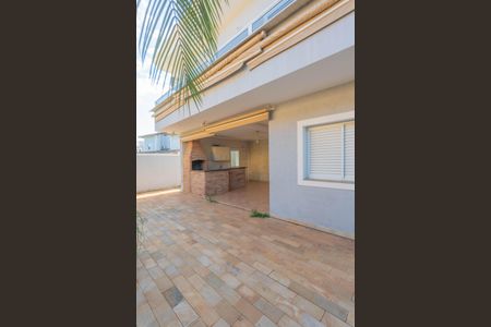 Casa de condomínio para alugar com 422m², 4 quartos e 4 vagas Churrasqueira