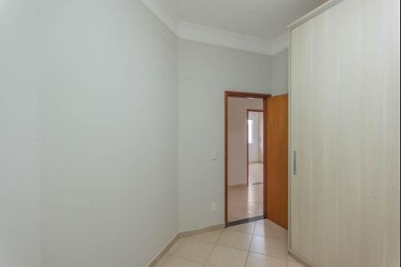 Casa de condomínio para alugar com 422m², 4 quartos e 4 vagasQuarto 2